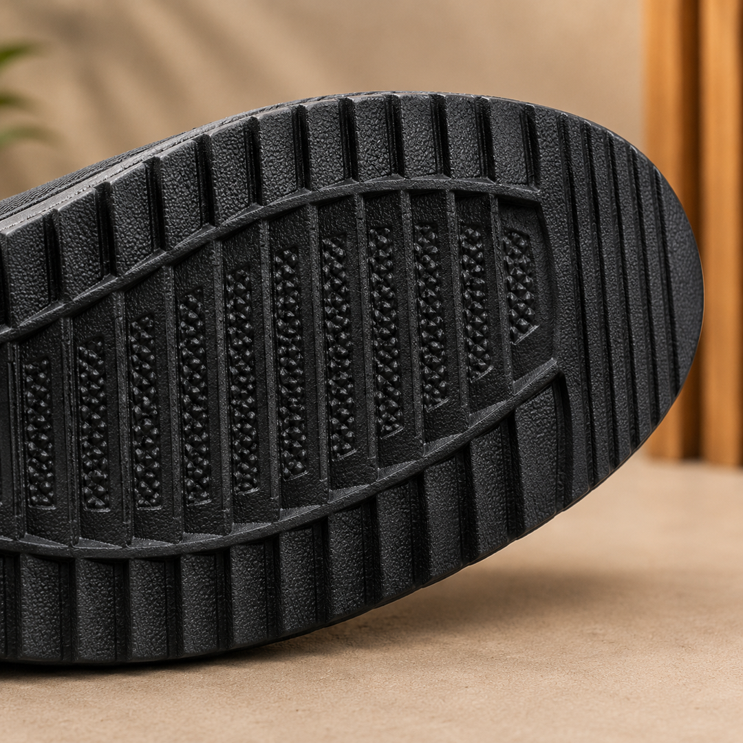 Versatile Casual Lace-Up Shoes