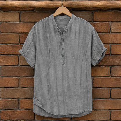 Classic Short-Sleeve Buttoned Shirt